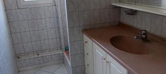 2 Schlafzimmer Wohnung in Reims, France, Nr. 269054 3