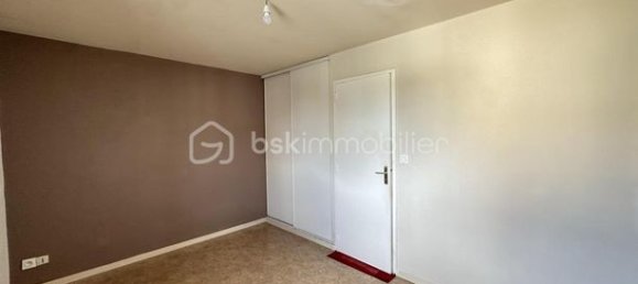 2 bedrooms House in Chatellerault, France No. 313680 6