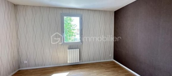 2 bedrooms House in Chatellerault, France No. 313680 7