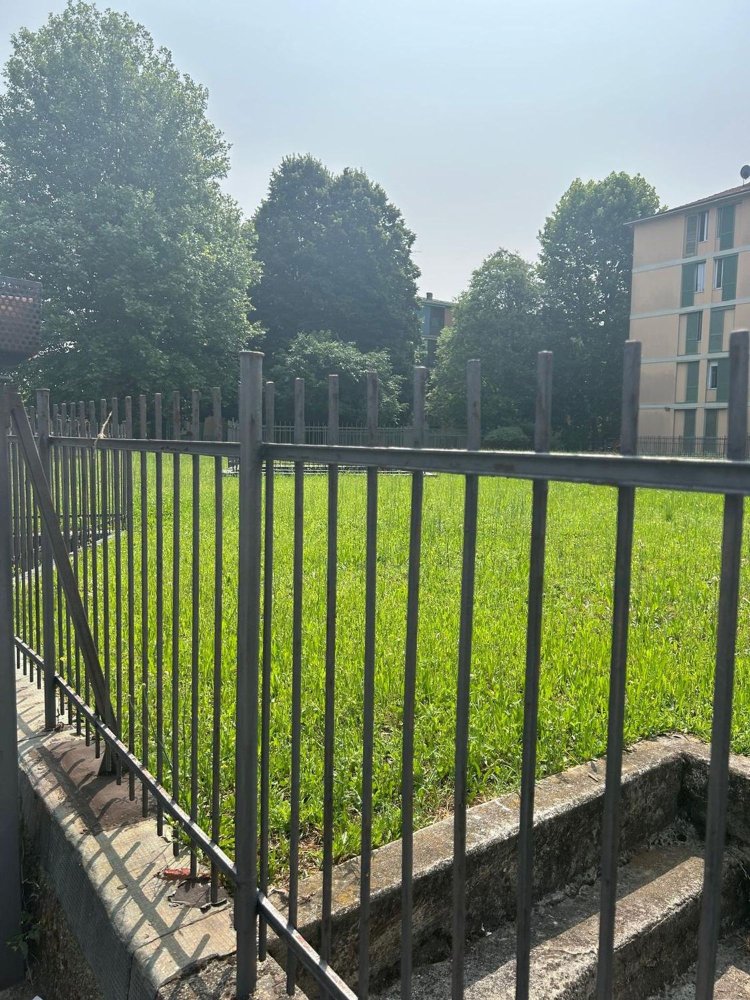 Garaje en Milan, Italy 15 m² No. 316053