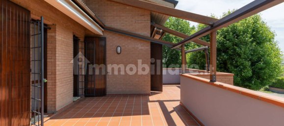 3 bedrooms Villa in Argelato, Italy No. 340720 4