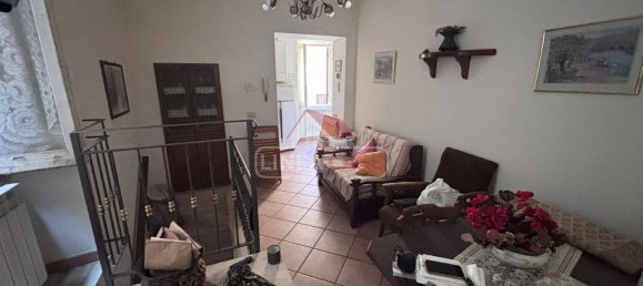 2 Schlafzimmer Wohnung in Zagarolo, Italy, Nr. 345233 3