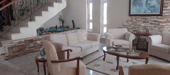 6 bedrooms Villa in Limassol, Cyprus No. 19162 5