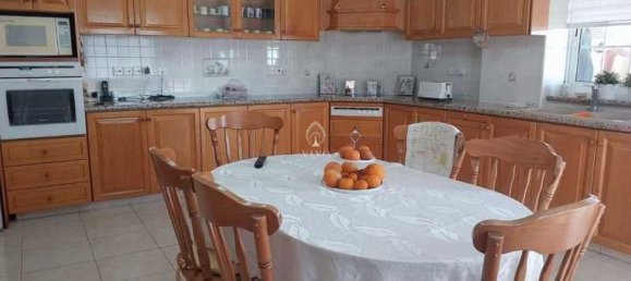 6 bedrooms Villa in Limassol, Cyprus No. 19162 11