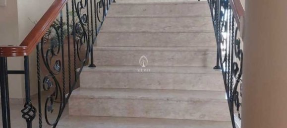 6 bedrooms Villa in Limassol, Cyprus No. 19162 9