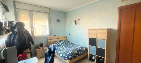 3غرفة شقة في Sesto San Giovanni, Italy رقم 5470 13