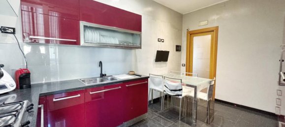 3 bedrooms Apartment in Florence, Italy No. 265821 16