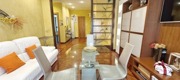 3 bedrooms Apartment in Florence, Italy No. 265821 5