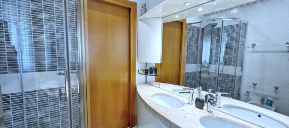 3 bedrooms Apartment in Florence, Italy No. 265821 34