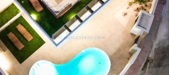 3 bedrooms Townhouse in Ciudad Quesada, Spain No. 33252 2