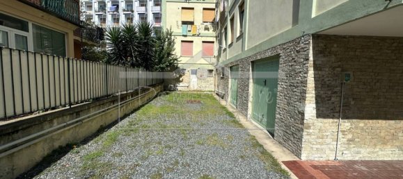 3 bedrooms Apartment in Albissola Marina, Italy No. 358516 9