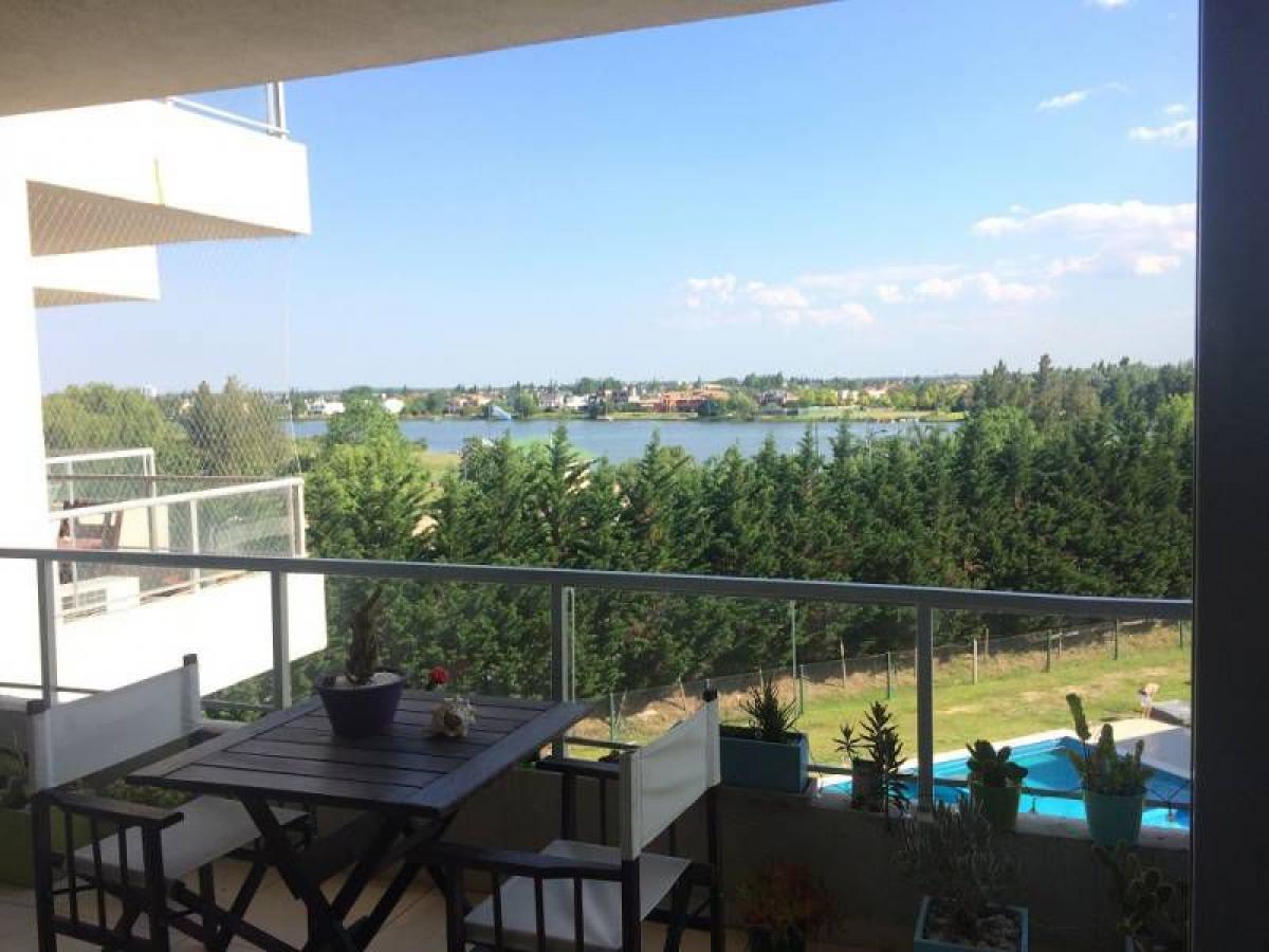 Apartamento de 2 dormitorios en Tigre, Argentina No. 5368