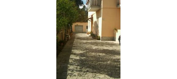 3-Zimmer Wohnung in Rome, Italy, Nr. 254023 2