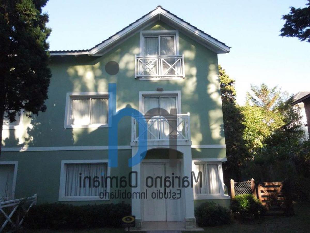 3 bedrooms Apartment in Mar del Plata, Argentina No. 79060