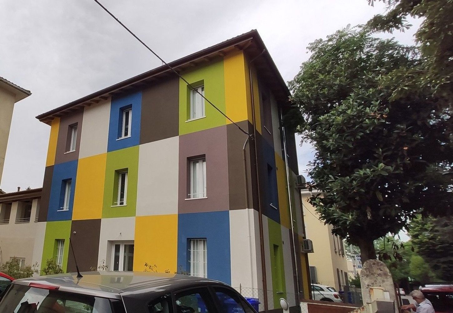 12 rooms House in Parma, Italy No. 38454
