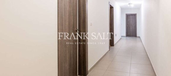 Квартира с 3 спальнями в Свийи, Мальта № 3464 10