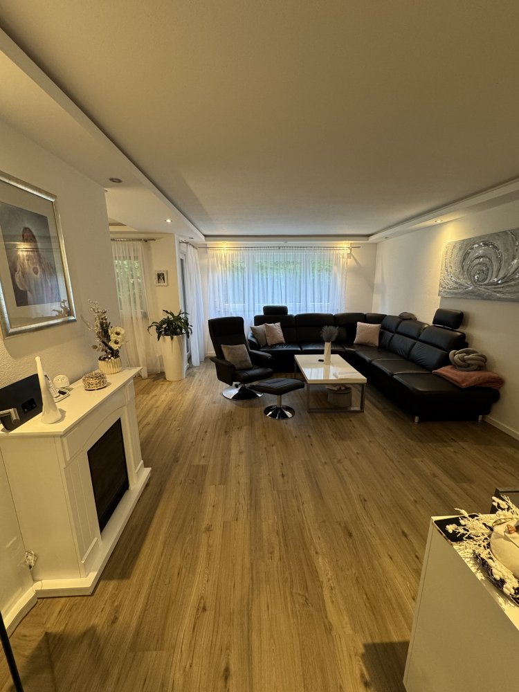 4 Schlafzimmer Wohnung in Stuttgart, Germany, Nr. 367676