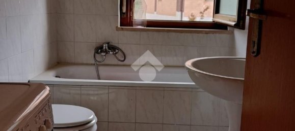 3 rooms Apartment in Olevano Romano, Italy No. 82883 7