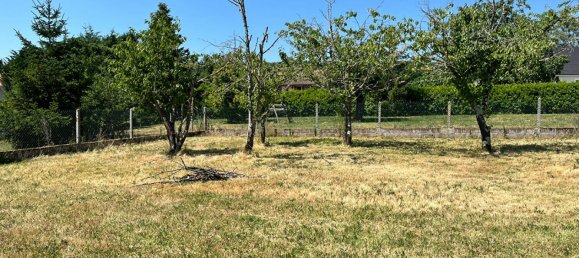 Grundstück in Saint-Amand-Montrond, France, Nr. 93350 2