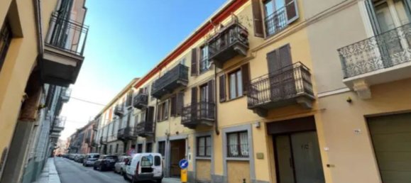 3 bedrooms Apartment in Alessandria, Italy No. 371878 2