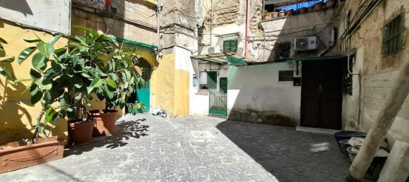 1 Schlafzimmer Wohnung in Naples, Italy, Nr. 316221 3