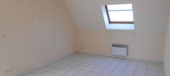 Apartamento de 1 dormitorio en Saint-Florent-sur-Cher, France No. 62206 5