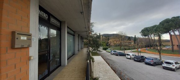 65m² Commercial property in Città della Pieve, Italy No. 379739 10