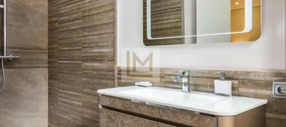 5 bedrooms Villa in Estepona, Spain No. 108986 15