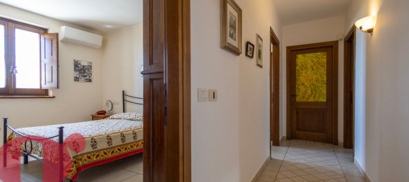 Villa T4 em Massa Martana, Italy N.º 358185 45