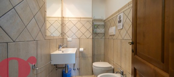 Villa T4 em Massa Martana, Italy N.º 358185 42