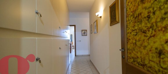 Villa T4 em Massa Martana, Italy N.º 358185 44