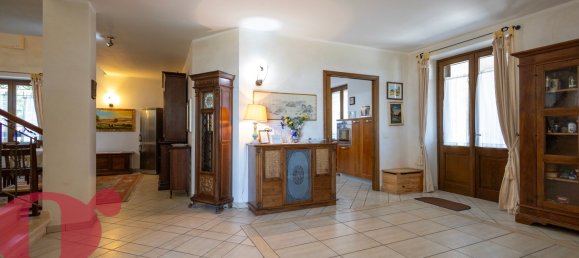 Villa T4 em Massa Martana, Italy N.º 358185 28