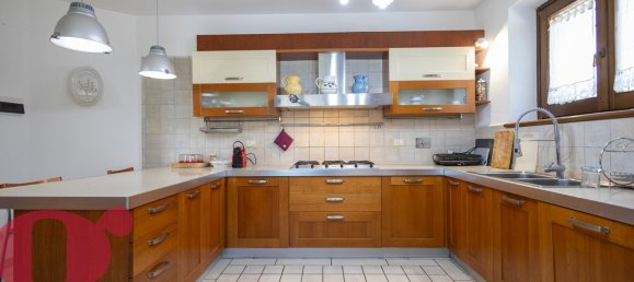 Villa T4 em Massa Martana, Italy N.º 358185 39