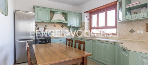 6 bedrooms Villa in Monte Porzio Catone, Italy No. 105283 15