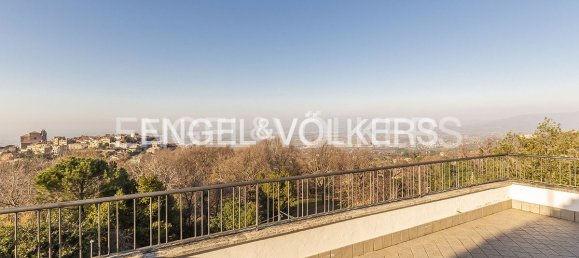 6 bedrooms Villa in Monte Porzio Catone, Italy No. 105283 37