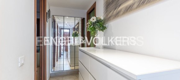 6 bedrooms Villa in Monte Porzio Catone, Italy No. 105283 27