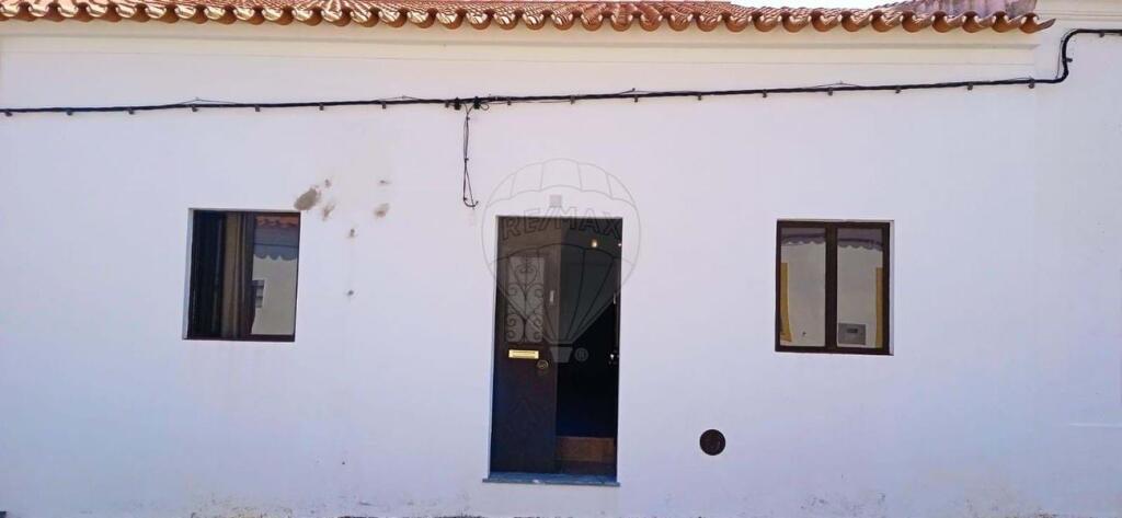 4 bedrooms Villa in Moura, Portugal No. 264571