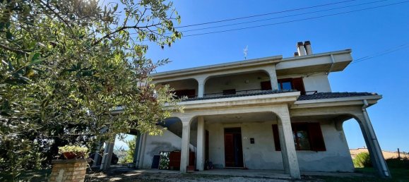 Villa T5 em Spoltore, Italy N.º 380747 2