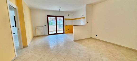 Apartamento de 3 habitaciónes en Vasto, Italy No. 274115 3