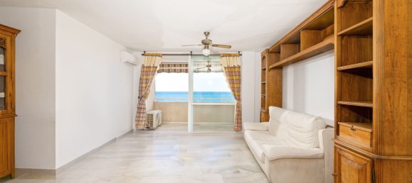 4 bedrooms Apartment in Estepona, Spain No. 143242 6