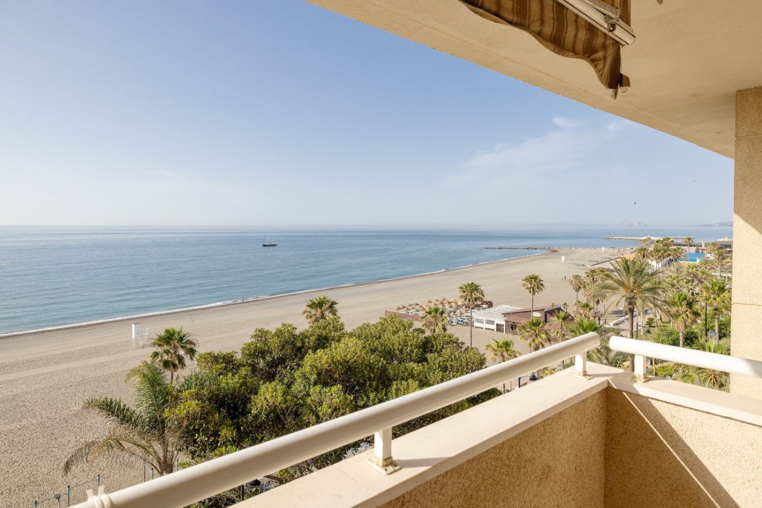 4 bedrooms Apartment in Estepona, Spain No. 143242