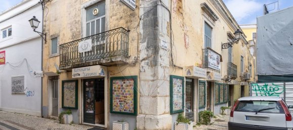 328m² Office in Setubal, Portugal No. 92710 2