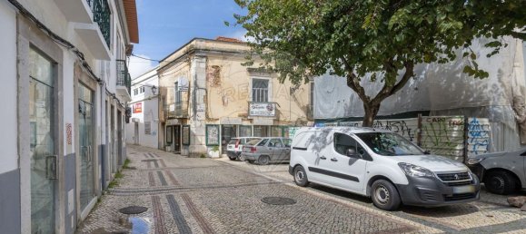 328m² Office in Setubal, Portugal No. 92710 4