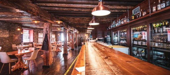 400m² Building in Funchal, Portugal No. 140726 17