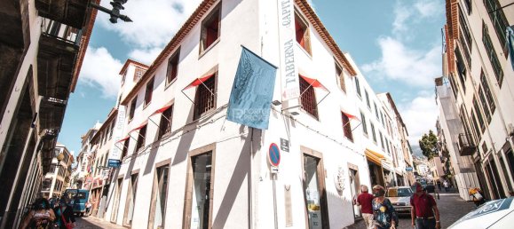 400m² Building in Funchal, Portugal No. 140726 2