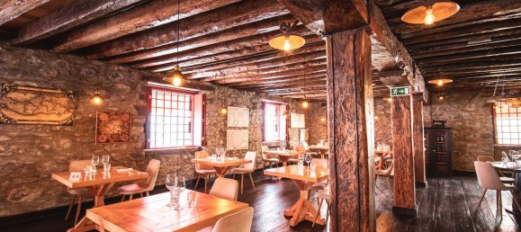 400m² Building in Funchal, Portugal No. 140726 14