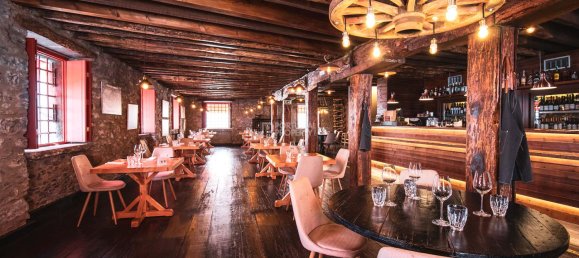 400m² Building in Funchal, Portugal No. 140726 10