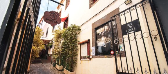 400m² Building in Funchal, Portugal No. 140726 4