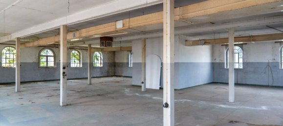 Здание с 5 комнатами в Штайнфурт, Германия № 363645 16