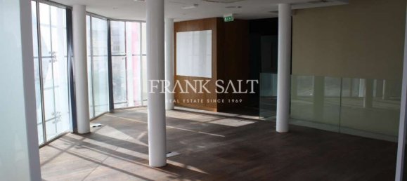  Office in Msida, Malta No. 11784 9